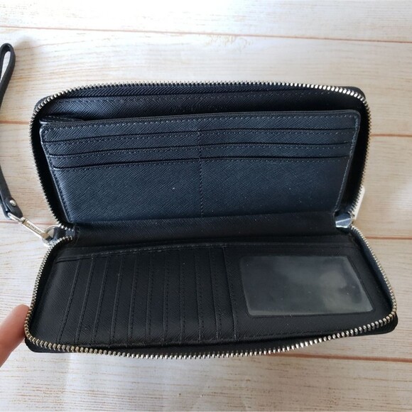 Michael Kors Color Block Signature Logo Zip Around Long Wallet Wristlet Black - Picture 12 of 16